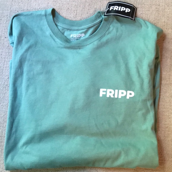 Fripp Turkey closeup Long Sleeves light green NWT - Picture 3 of 5